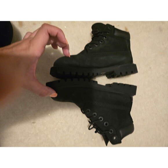 Size 12 timberland boys boys - Picture 2 of 5